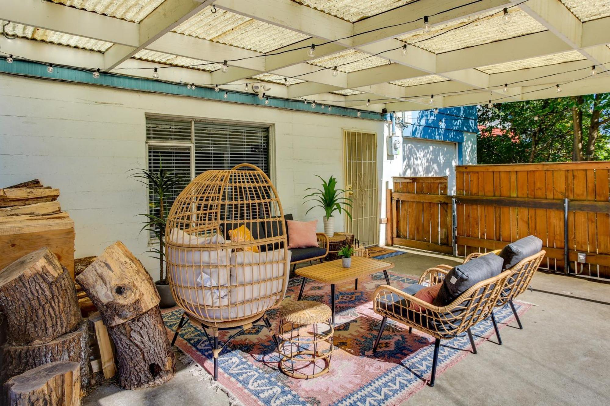 Updated Tacoma Home With Fire Pit! المظهر الخارجي الصورة